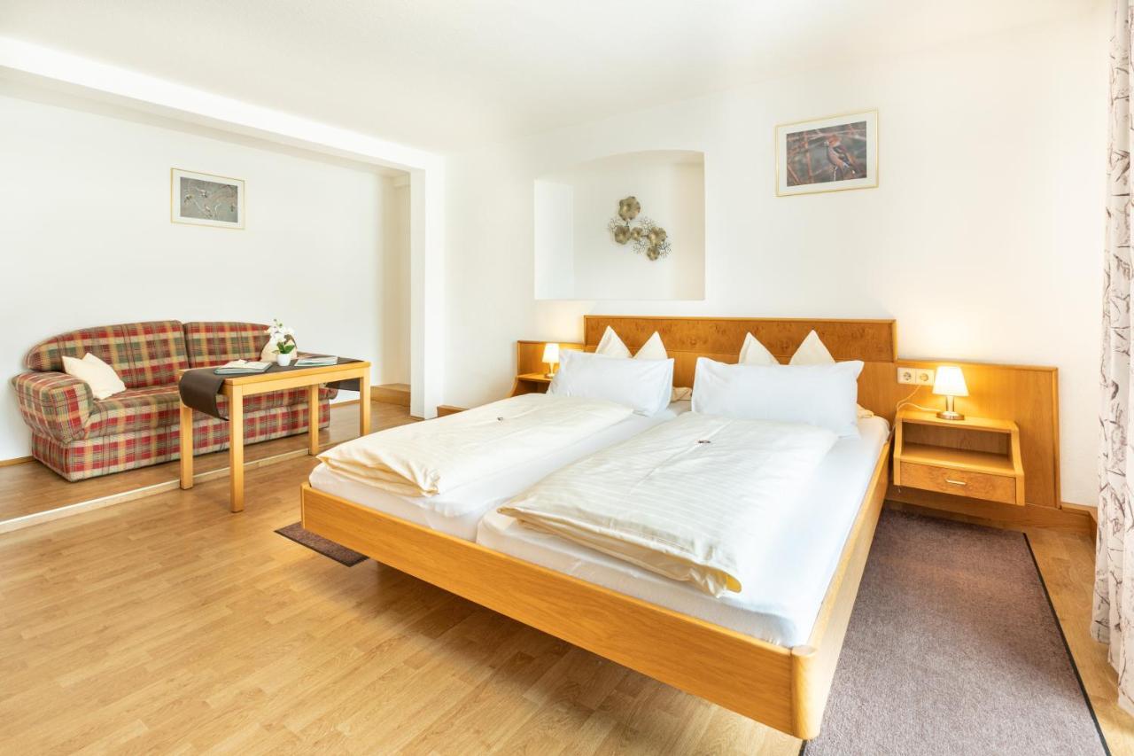 Hotel Landgasthof Zum Pflug Kleines Wiesental Exterior photo