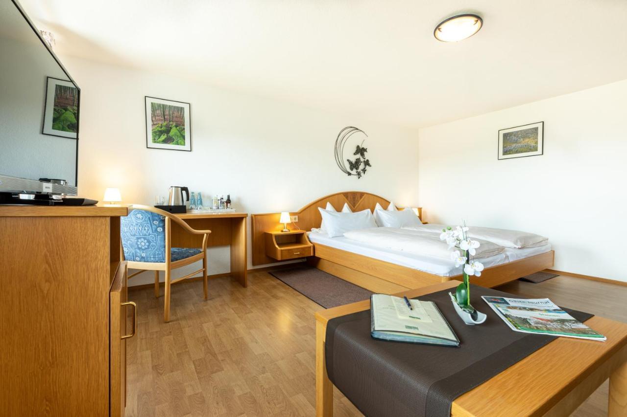 Hotel Landgasthof Zum Pflug Kleines Wiesental Exterior photo
